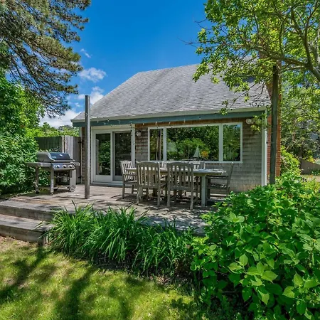 2 Bayberry Road Harwich Port Cape Cod - Cranberry Cottage